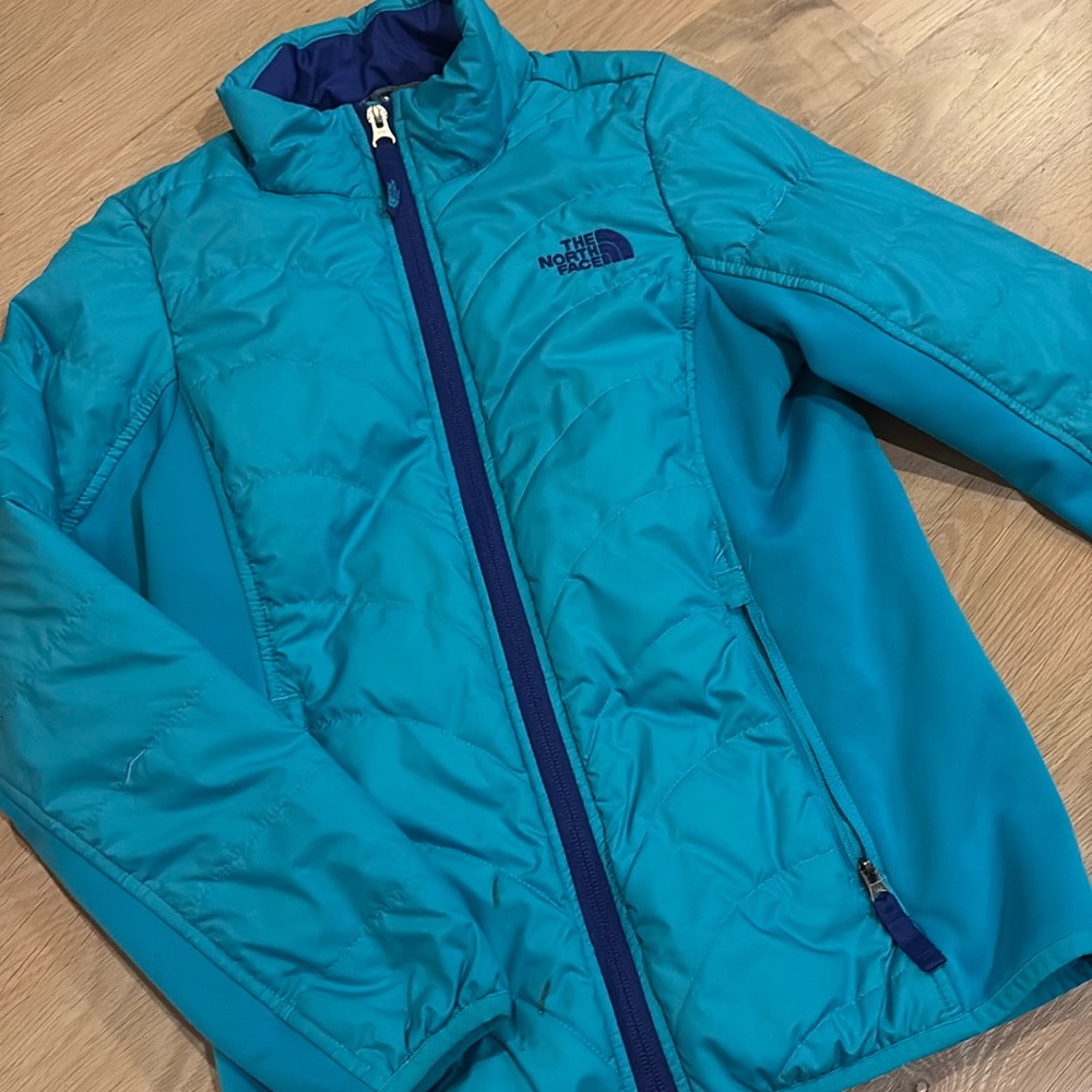 Girls, size medium, North Face light puffer jacket
